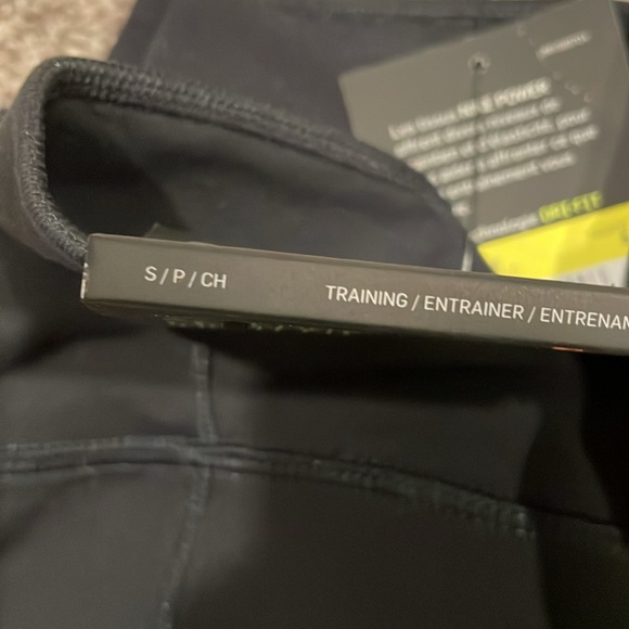 Nike Leggings⭐️NEW - Picture 7 of 7